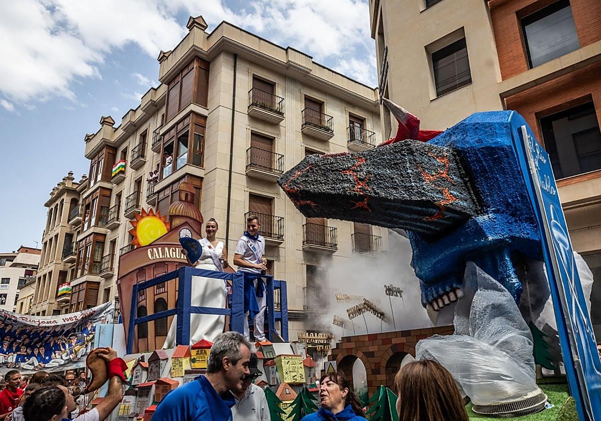 La Pe a Riojana Gana El Concurso De Carrozas Y El De Tem tica De 